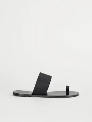 Astrid Black Leather Flat sandals