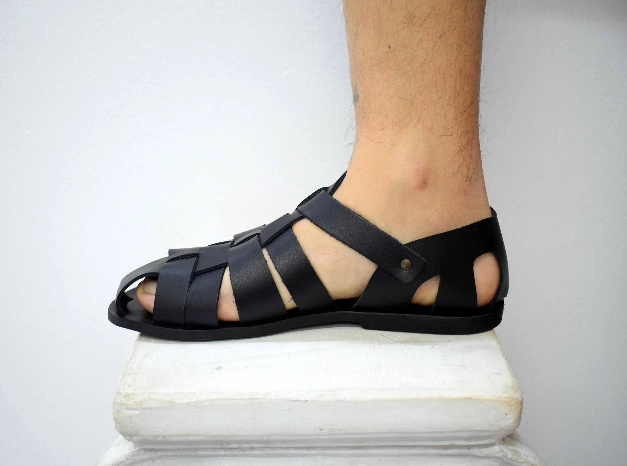 Fisherman sandals Closed toe Men Handmade greek leather sandals