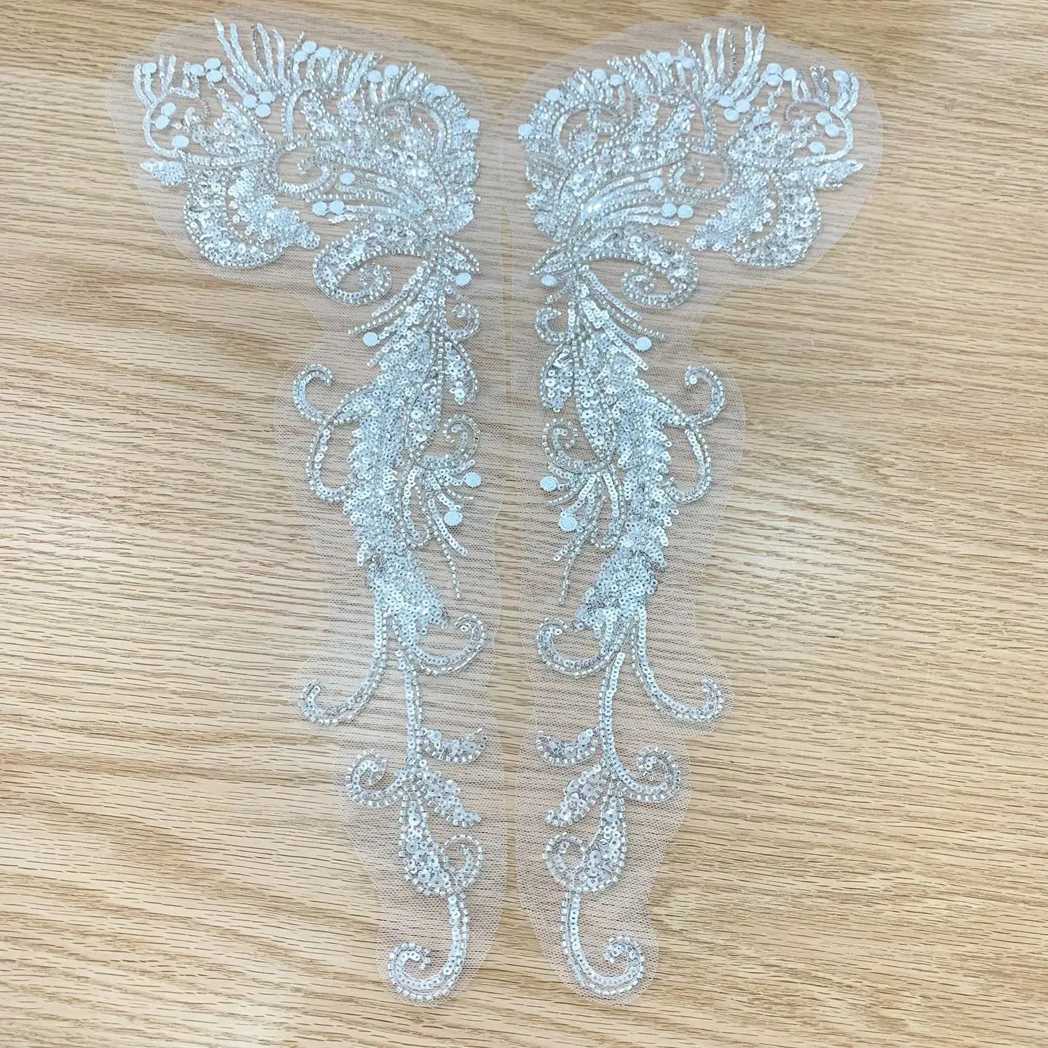 Ismet Sequin Applique