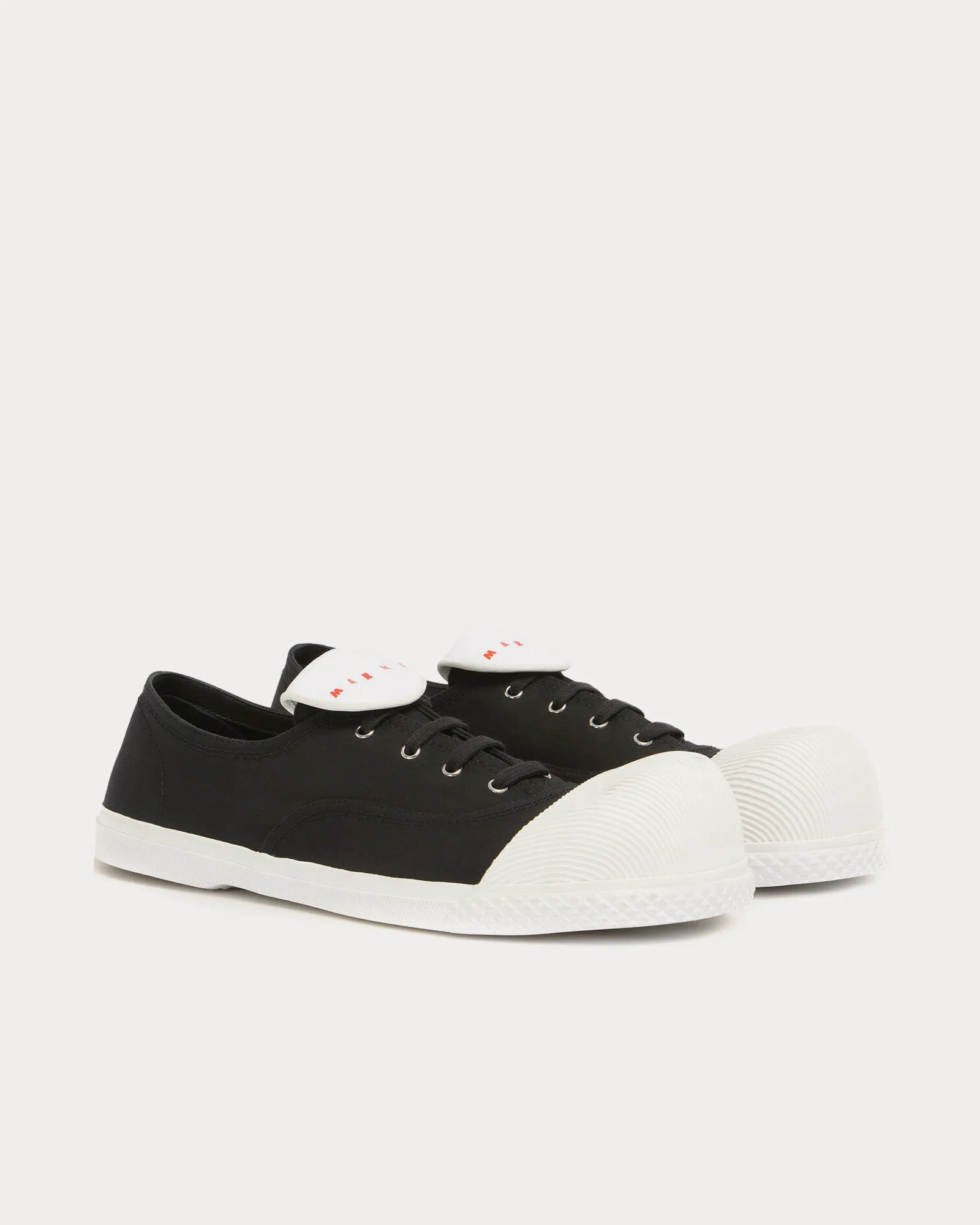 New Wave Canvas Black Low Top Sneakers