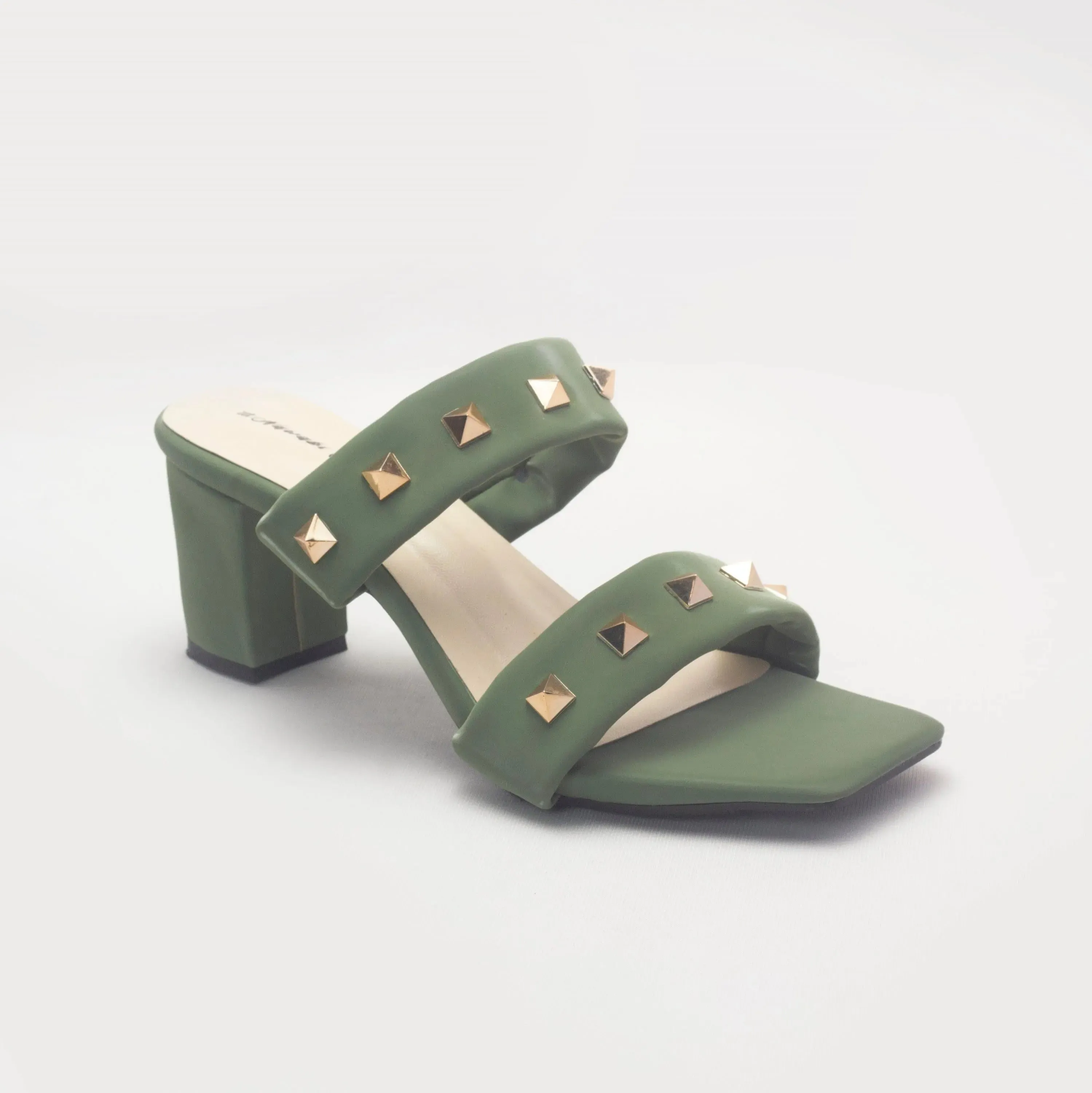 Stylish and Versatile: Block Heels for Any Occasion